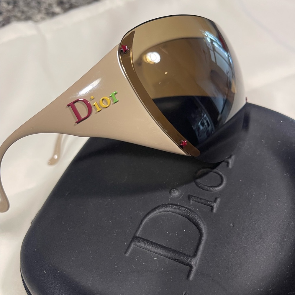 Dior Rasta 1 Sunglasses - Picture 3 of 14